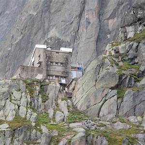 Aiguilles