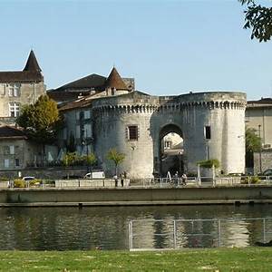 COGNAC-LA-FORET
