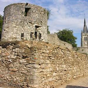 Dourdan