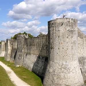 Provins