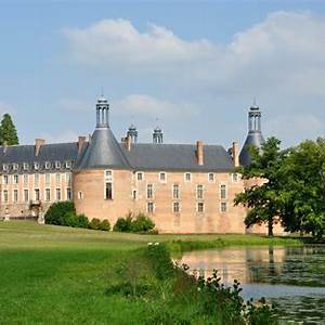 Saint-Fargeau