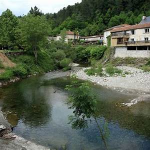 Sainte-Croix-en-Plaine