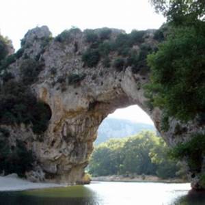 Vallon-Pont-d'Arc